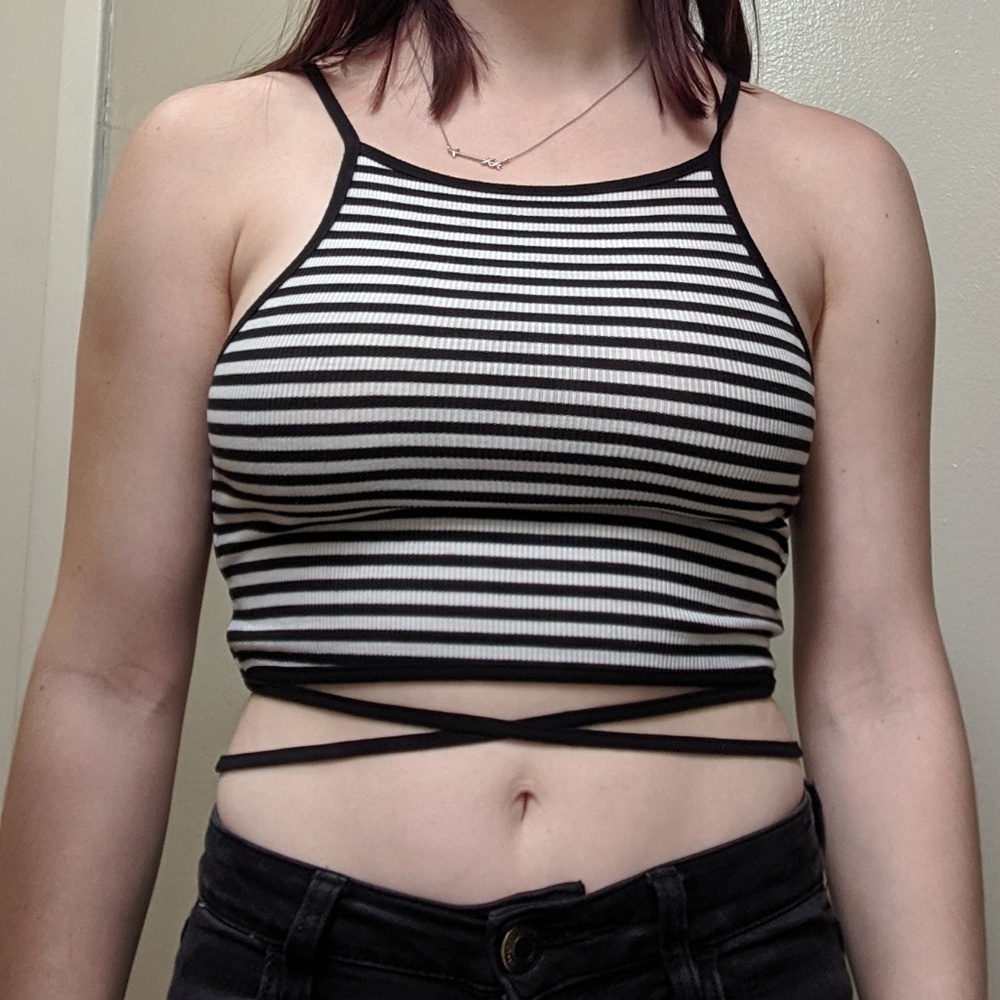 Striped criss cross back crop top